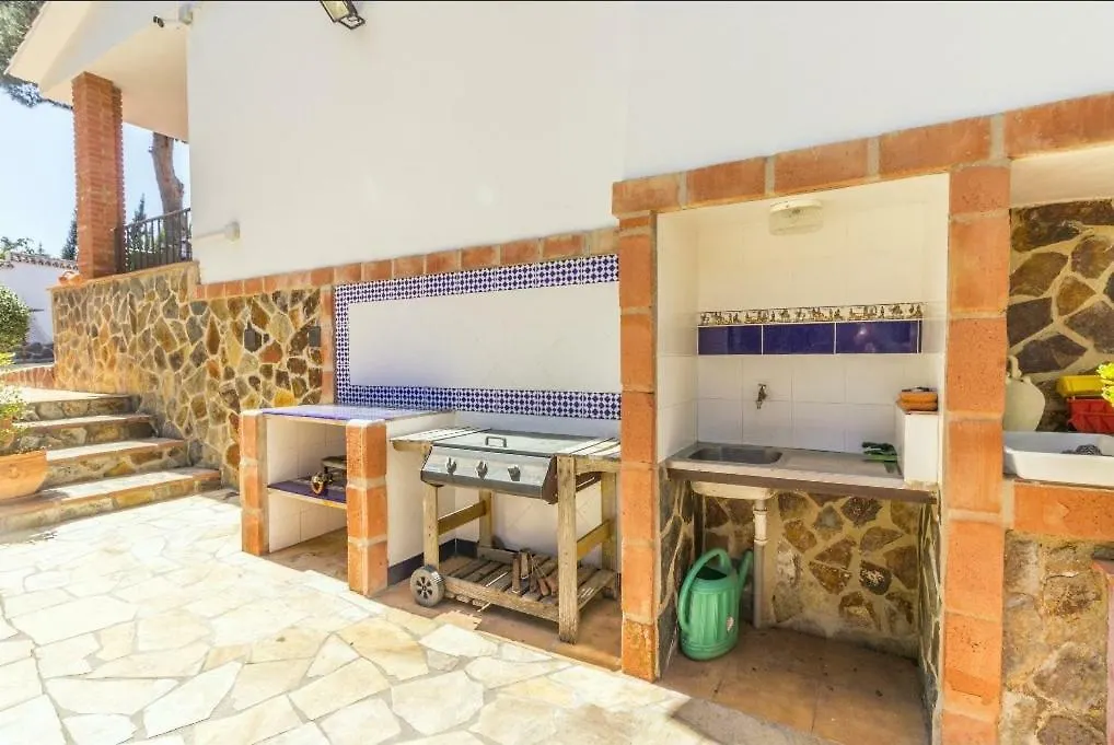 Apartment Apartamentos Oasis Malaga