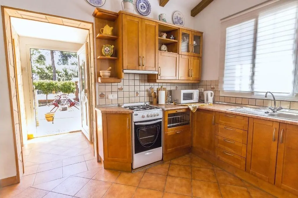 Apartamentos Oasis Malaga Apartment